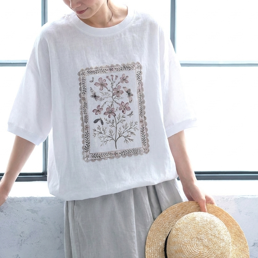 リネンコットン 夏のモチーフ柄 ラウンドネック ワイドフィット 毎日着たい シャツ