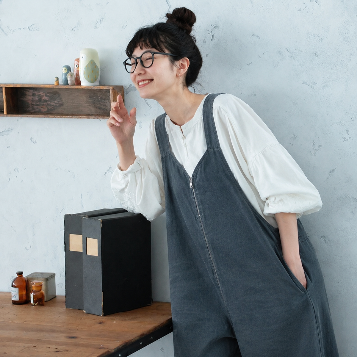Vネック リボン付きワイドサロペット