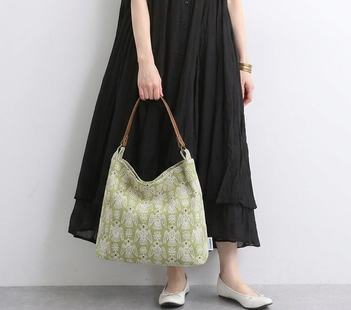 モリ系 刺繍 レディースバッグ