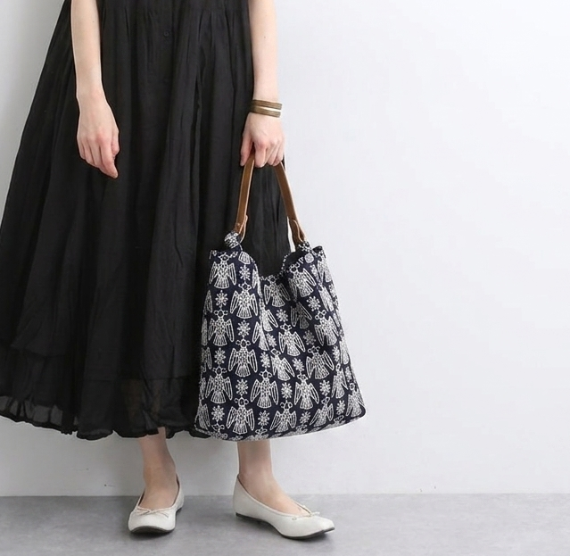 モリ系 刺繍 レディースバッグ