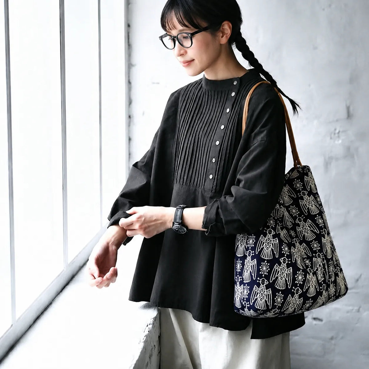 モリ系 刺繍 レディースバッグ