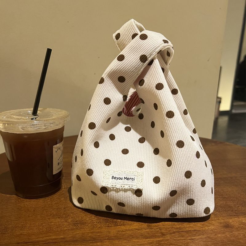 入荷 ドット柄 デイリー使い ハンドバッグ