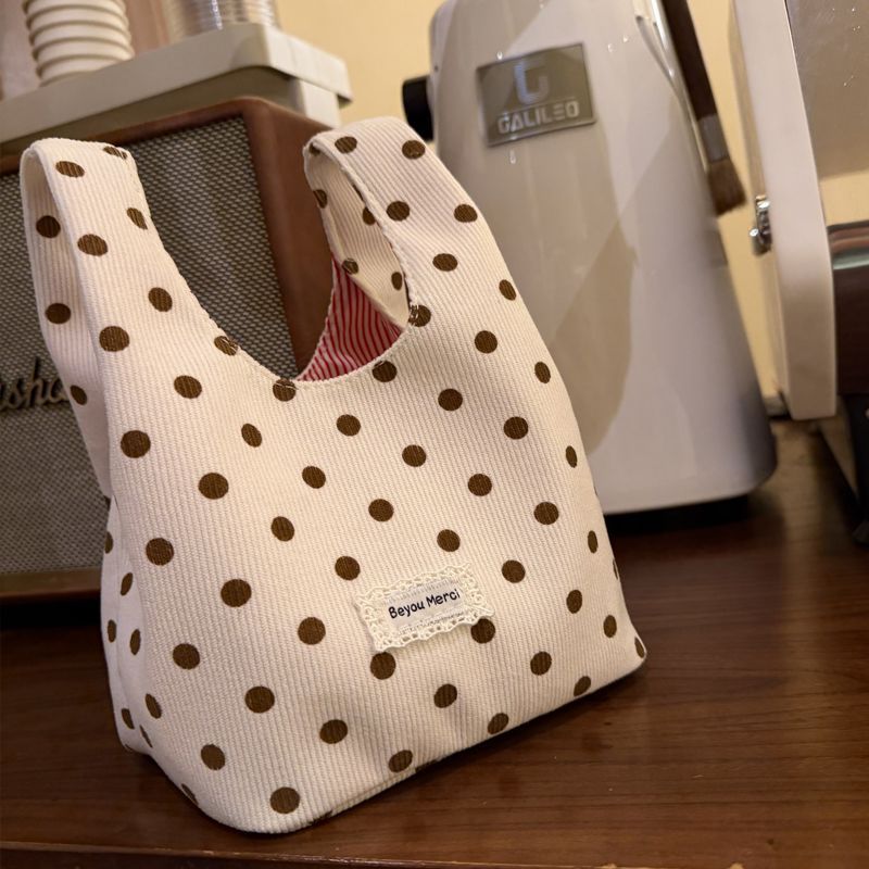 入荷 ドット柄 デイリー使い ハンドバッグ