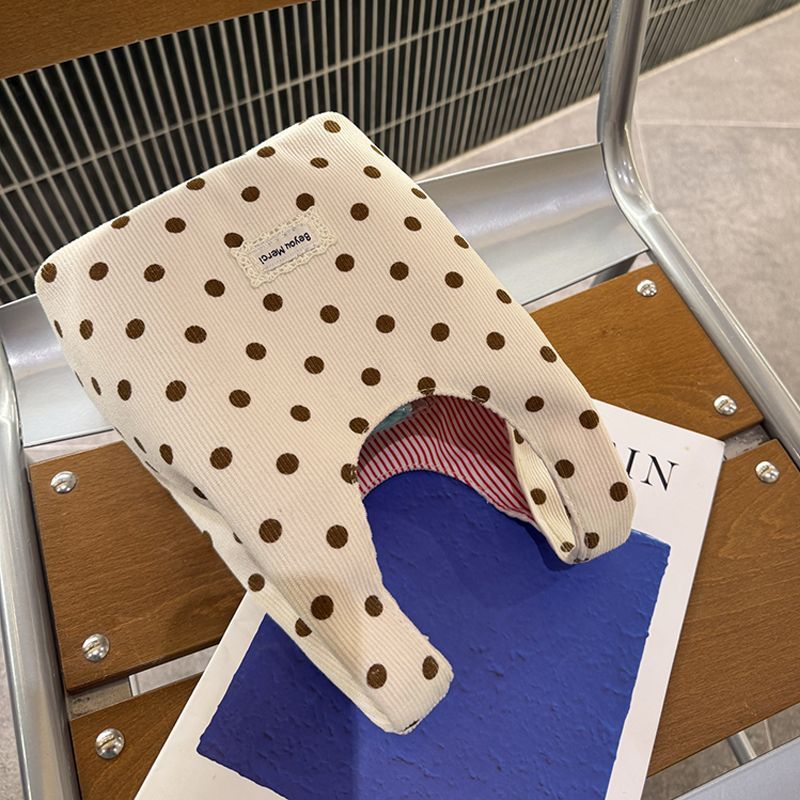 入荷 ドット柄 デイリー使い ハンドバッグ