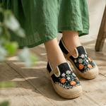 花模様 キュート プリント 刺繍 キック