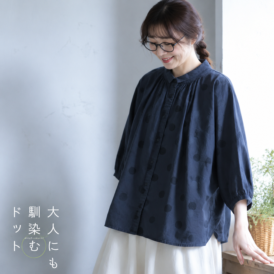 可愛いドット柄シャツ S／M／L さらっと着られて、