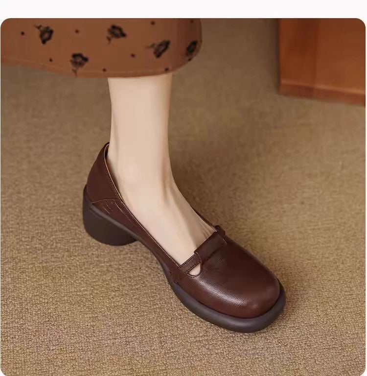 ラウンドトゥ キック ローヒールパンプス