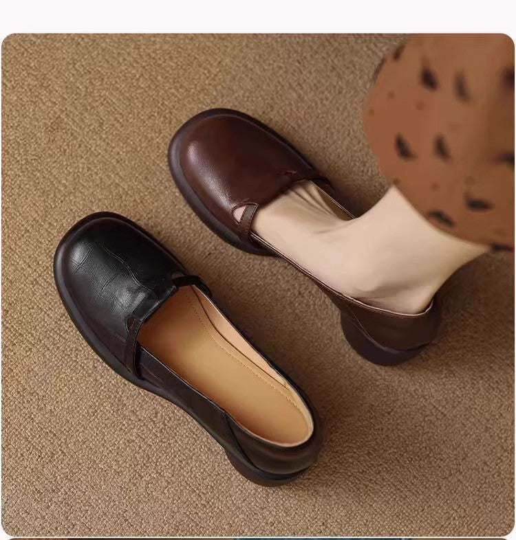 ラウンドトゥ キック ローヒールパンプス