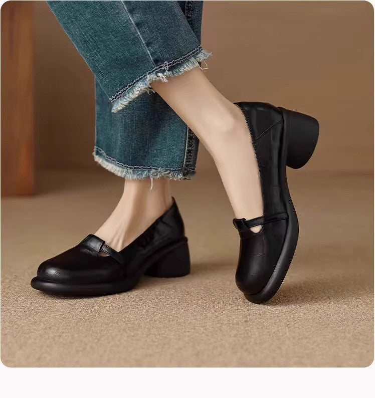 ラウンドトゥ キック ローヒールパンプス