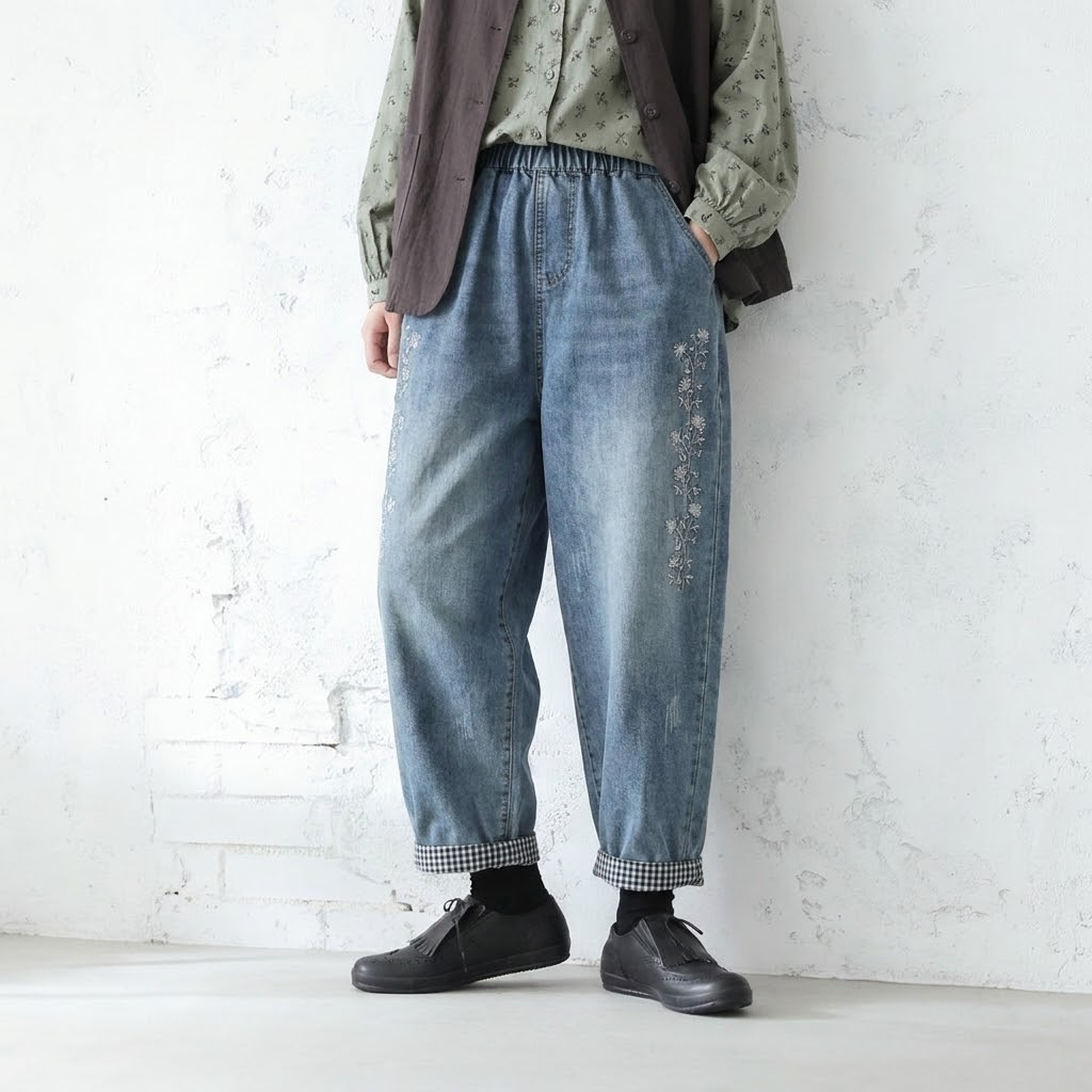 ゆったり好きの 刺繍チェック柄デニムパンツ
