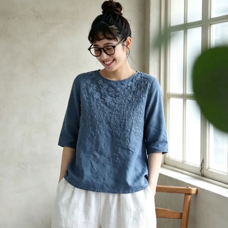M～4XL 秋のはじまりを楽しむ 刺繍ブラウス