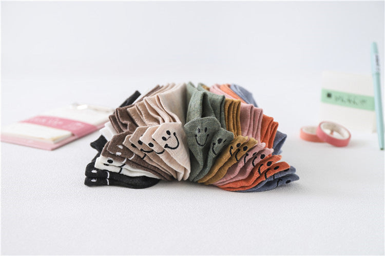 大流行 笑顔 刺繍 無地 ソックス