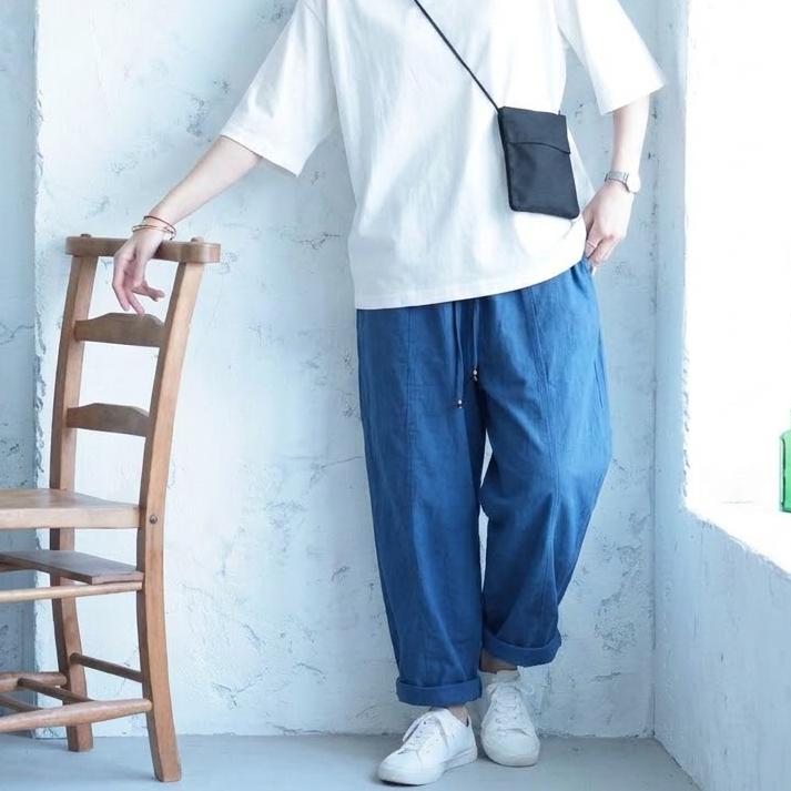 無地 パンツ