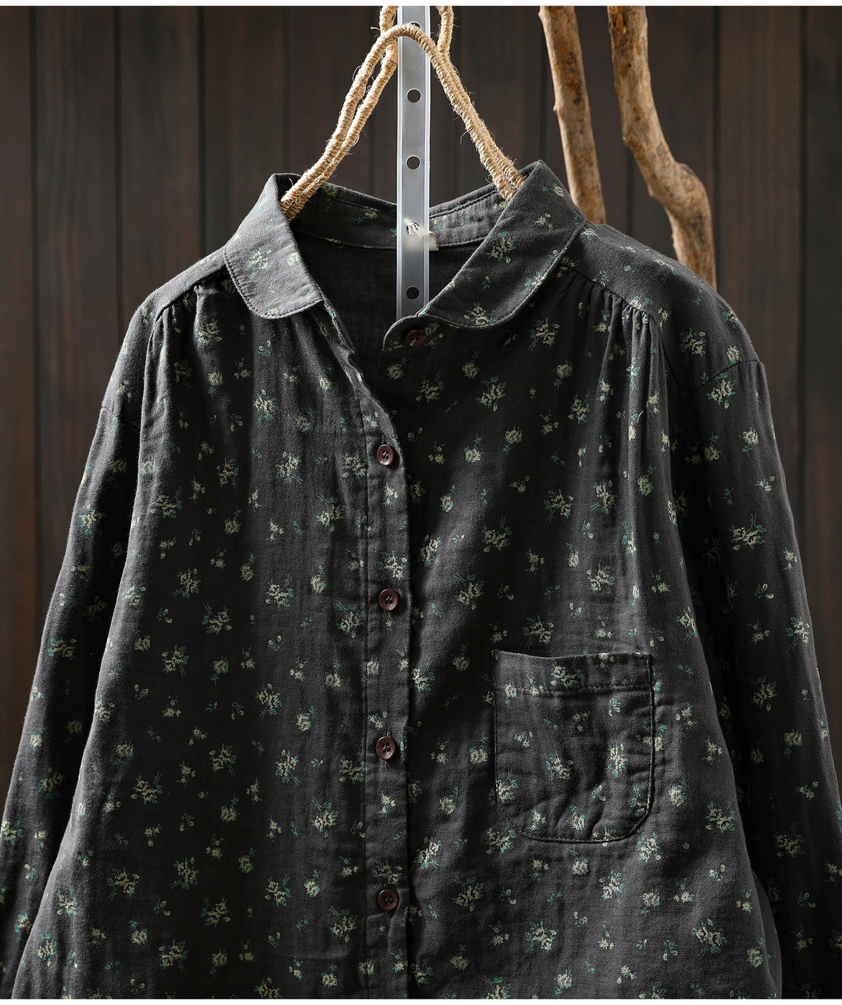 ダブルガーゼ いつもの服に 花を咲かせるブラウス