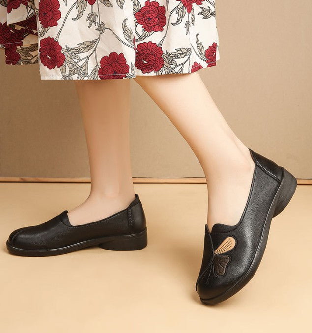 刺繍タッセル 厚底ローヒールパンプス