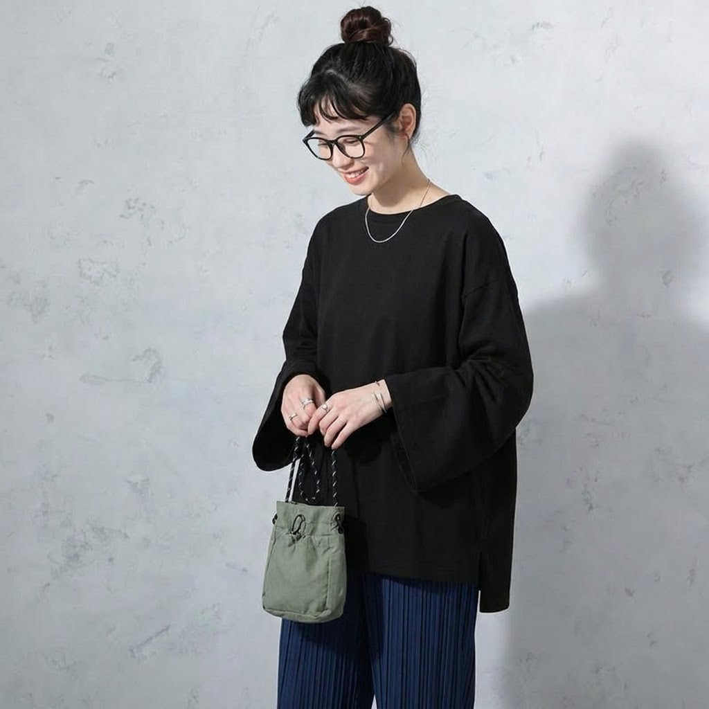 無地・ボーダー クルーネック長袖Tシャツ
