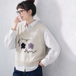 花柄刺繍 Vネックニットベスト