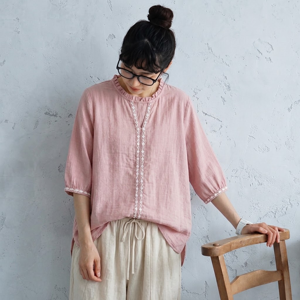 上品＆若々しい 刺繍ブラウス